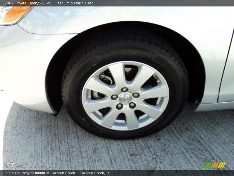 Titanium Metallic / Ash 2007 Toyota Camry XLE V6