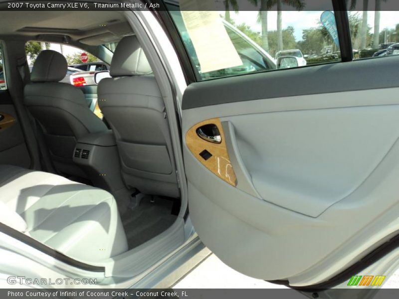 Titanium Metallic / Ash 2007 Toyota Camry XLE V6
