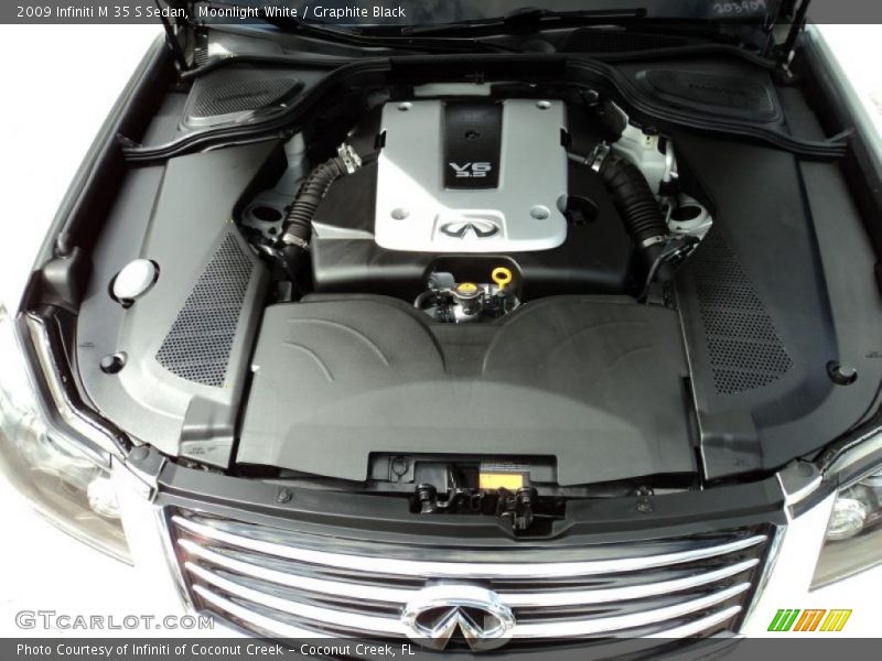 Moonlight White / Graphite Black 2009 Infiniti M 35 S Sedan