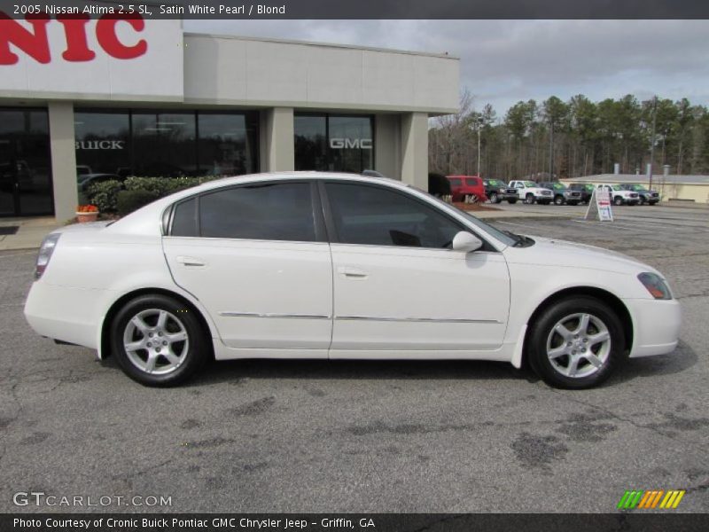 Satin White Pearl / Blond 2005 Nissan Altima 2.5 SL