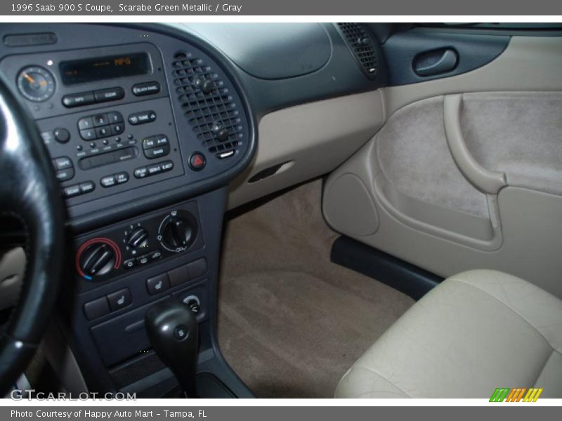 Scarabe Green Metallic / Gray 1996 Saab 900 S Coupe