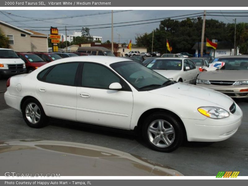Vibrant White / Medium Parchment 2000 Ford Taurus SEL