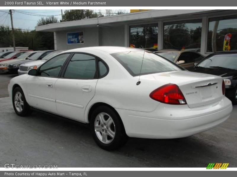 Vibrant White / Medium Parchment 2000 Ford Taurus SEL