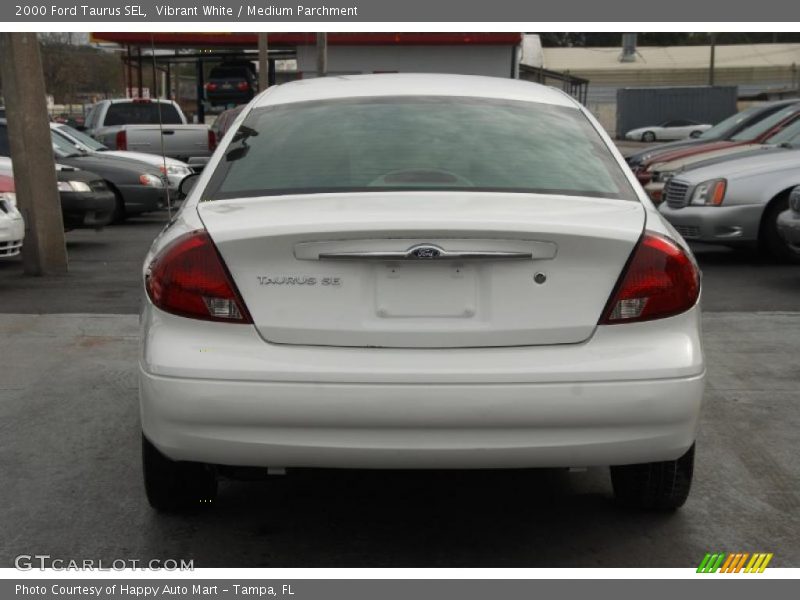 Vibrant White / Medium Parchment 2000 Ford Taurus SEL