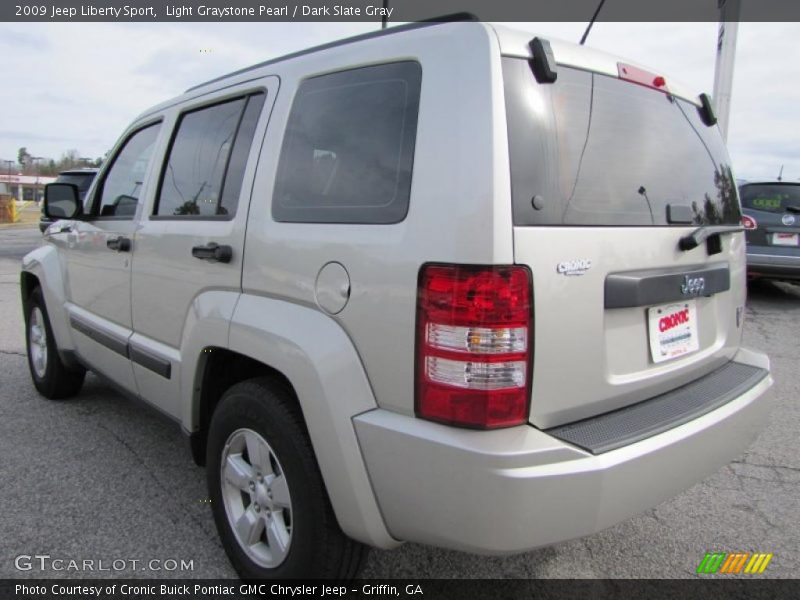 Light Graystone Pearl / Dark Slate Gray 2009 Jeep Liberty Sport