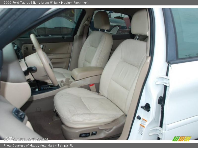 Vibrant White / Medium Parchment 2000 Ford Taurus SEL