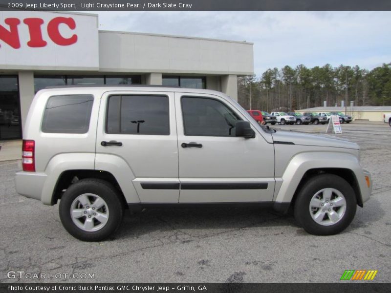 Light Graystone Pearl / Dark Slate Gray 2009 Jeep Liberty Sport
