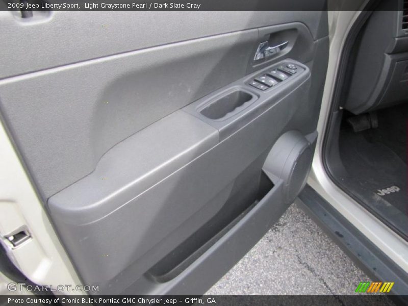 Light Graystone Pearl / Dark Slate Gray 2009 Jeep Liberty Sport