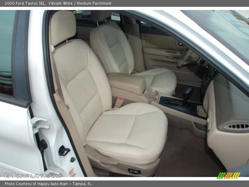 Vibrant White / Medium Parchment 2000 Ford Taurus SEL