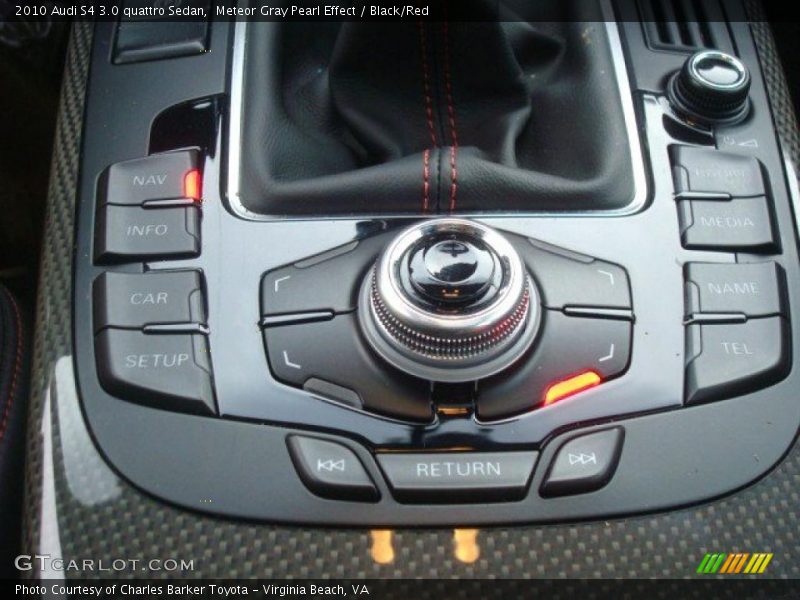 Controls of 2010 S4 3.0 quattro Sedan