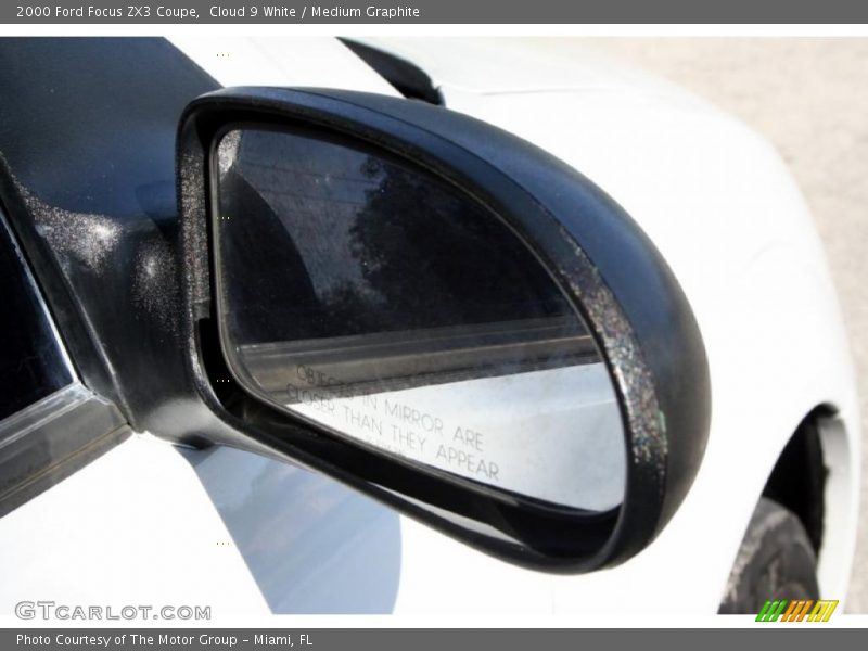 Cloud 9 White / Medium Graphite 2000 Ford Focus ZX3 Coupe