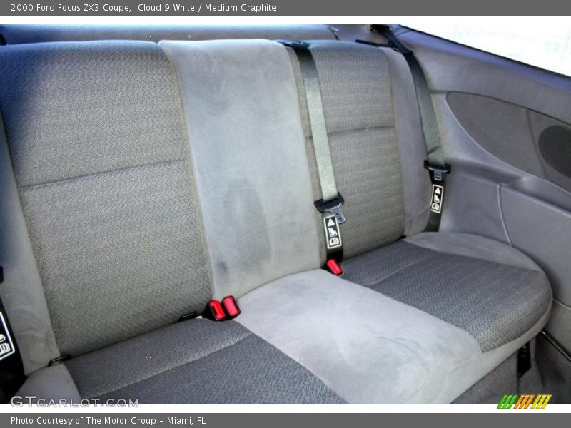 Cloud 9 White / Medium Graphite 2000 Ford Focus ZX3 Coupe