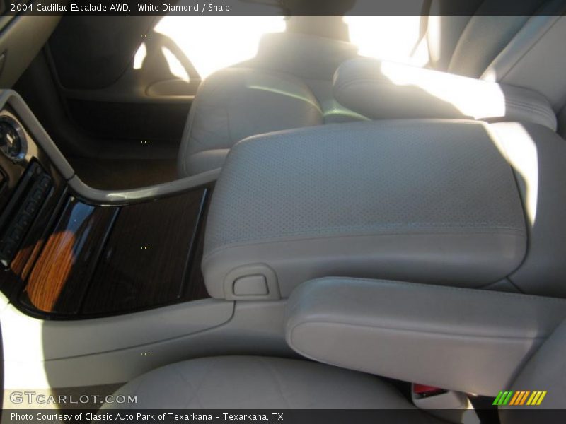 White Diamond / Shale 2004 Cadillac Escalade AWD
