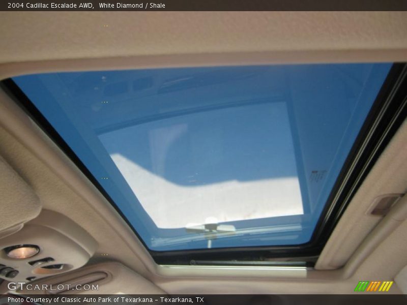White Diamond / Shale 2004 Cadillac Escalade AWD