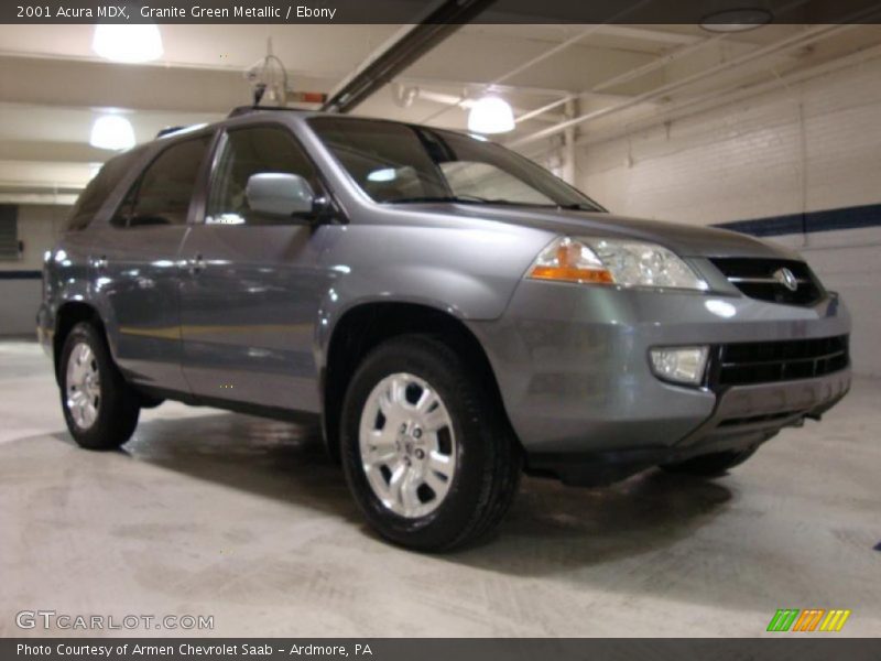 Front 3/4 View of 2001 MDX 