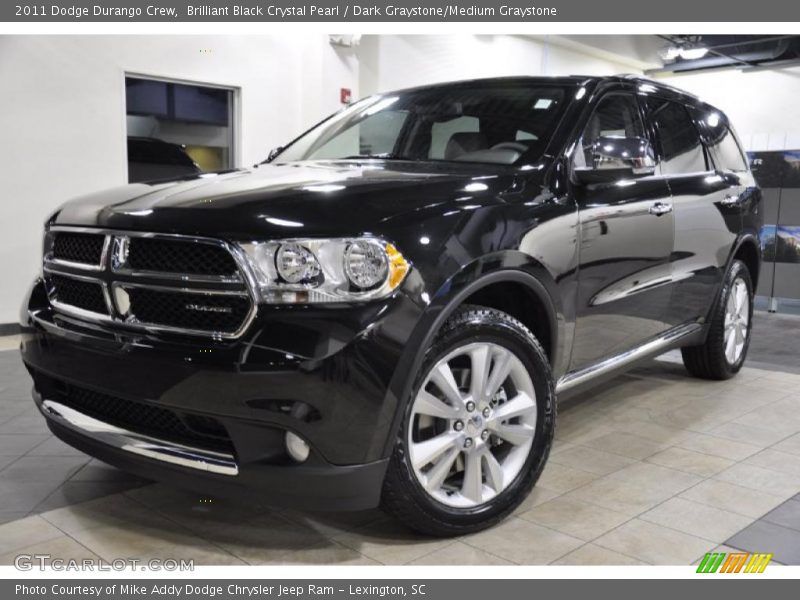 Front 3/4 View of 2011 Durango Crew