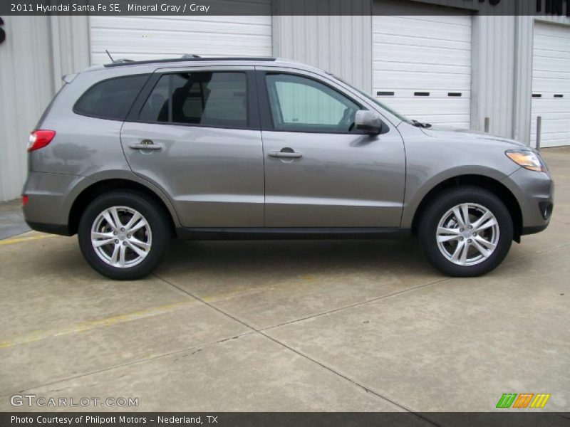  2011 Santa Fe SE Mineral Gray