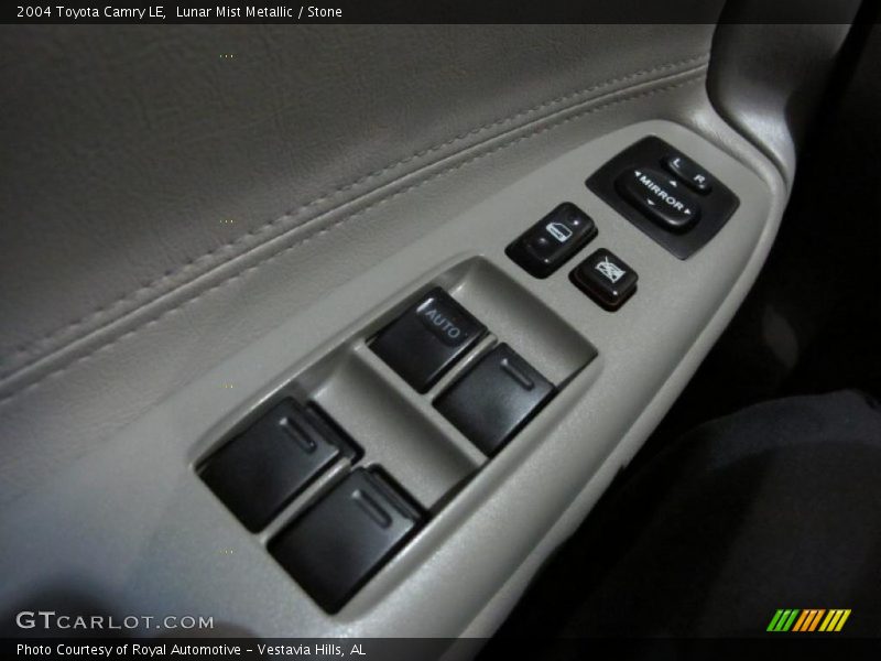 Lunar Mist Metallic / Stone 2004 Toyota Camry LE