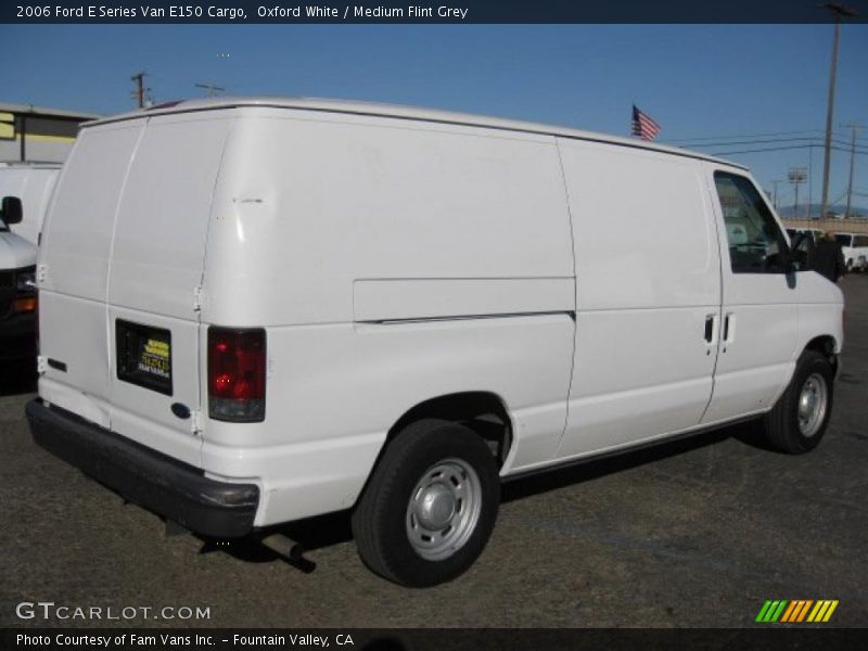 Oxford White / Medium Flint Grey 2006 Ford E Series Van E150 Cargo
