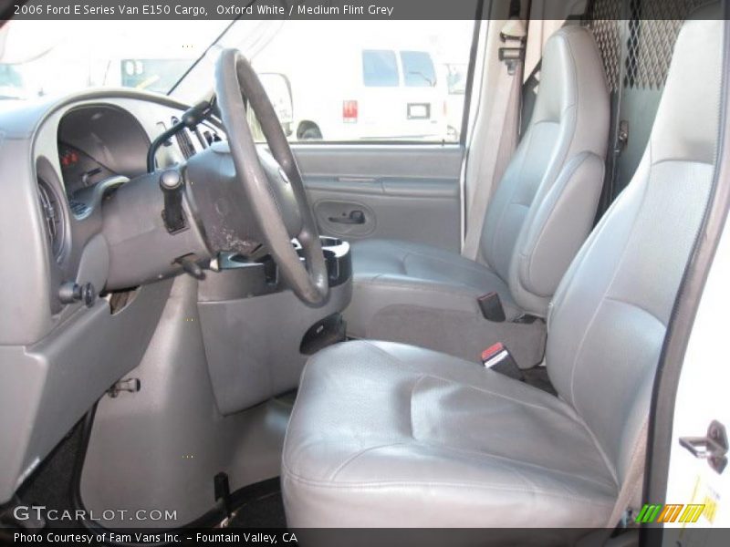 Oxford White / Medium Flint Grey 2006 Ford E Series Van E150 Cargo