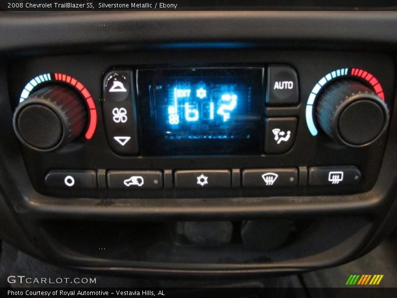 Controls of 2008 TrailBlazer SS