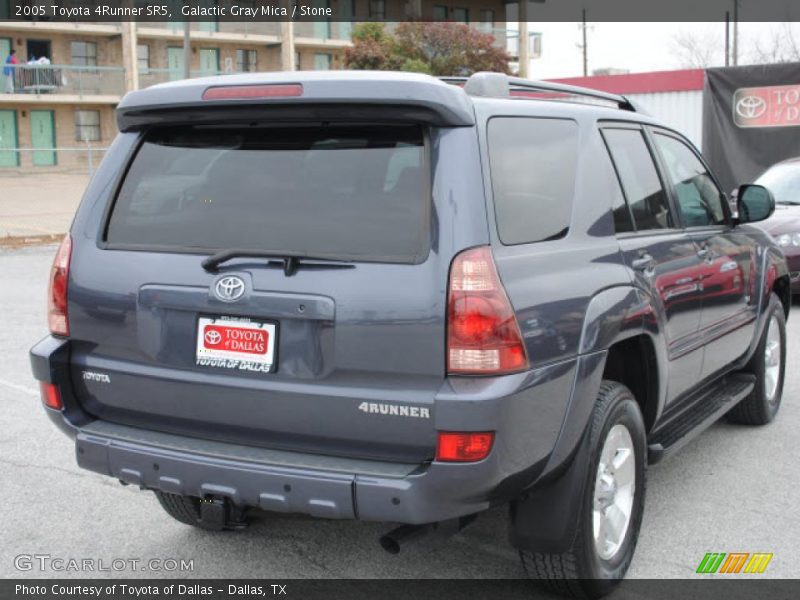 Galactic Gray Mica / Stone 2005 Toyota 4Runner SR5