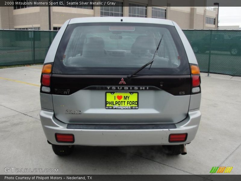 Seattle Silver Metallic / Gray 2000 Mitsubishi Montero Sport ES