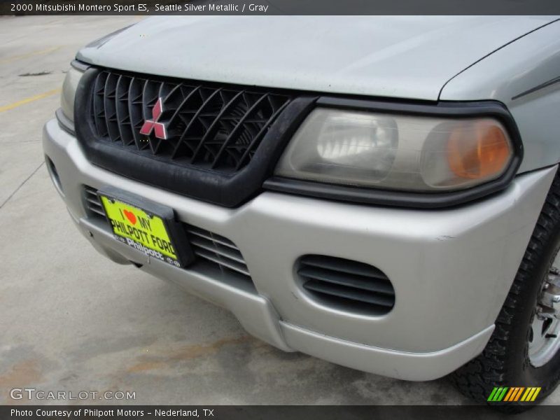 Seattle Silver Metallic / Gray 2000 Mitsubishi Montero Sport ES