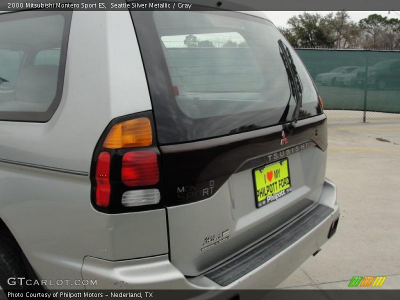 Seattle Silver Metallic / Gray 2000 Mitsubishi Montero Sport ES
