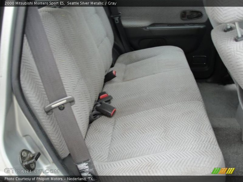  2000 Montero Sport ES Gray Interior