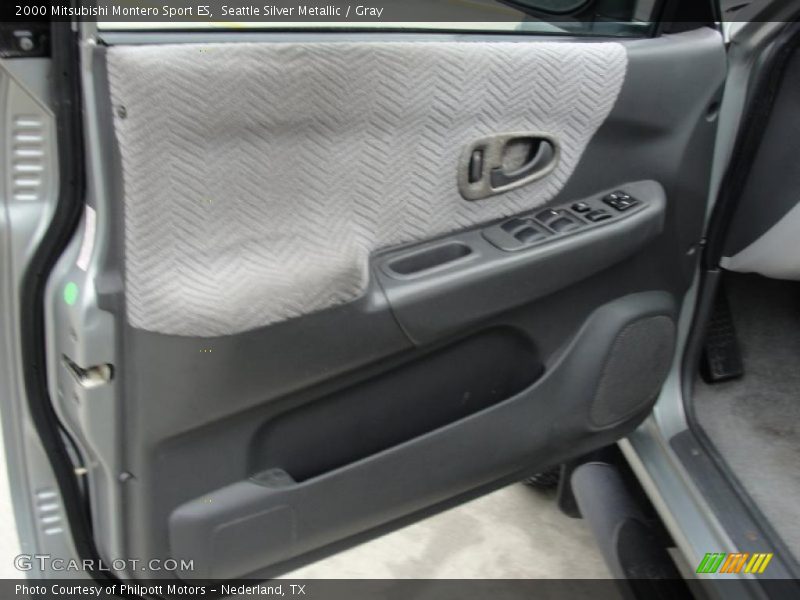 Seattle Silver Metallic / Gray 2000 Mitsubishi Montero Sport ES