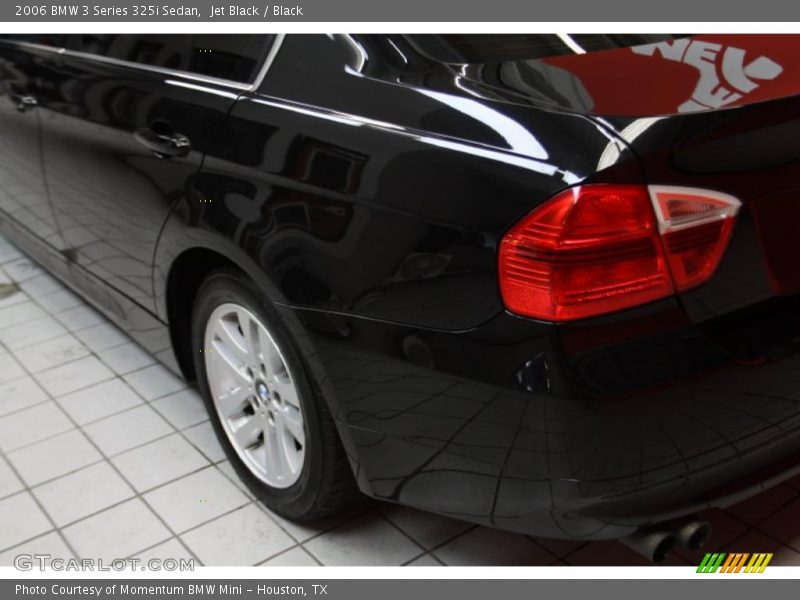Jet Black / Black 2006 BMW 3 Series 325i Sedan