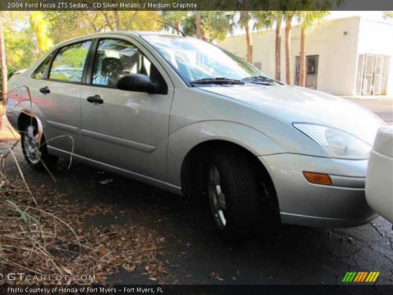 CD Silver Metallic / Medium Graphite 2004 Ford Focus ZTS Sedan