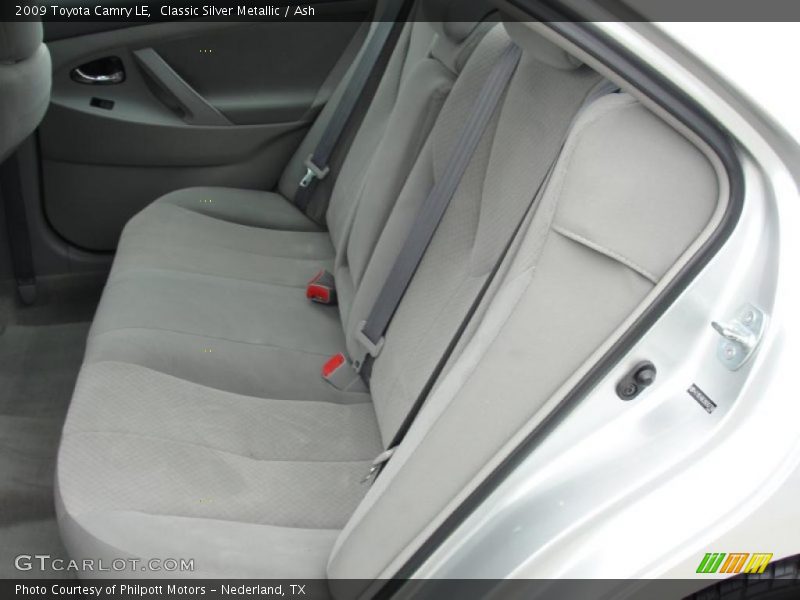 Classic Silver Metallic / Ash 2009 Toyota Camry LE