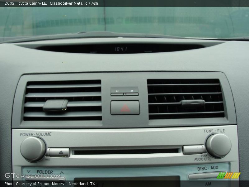 Classic Silver Metallic / Ash 2009 Toyota Camry LE