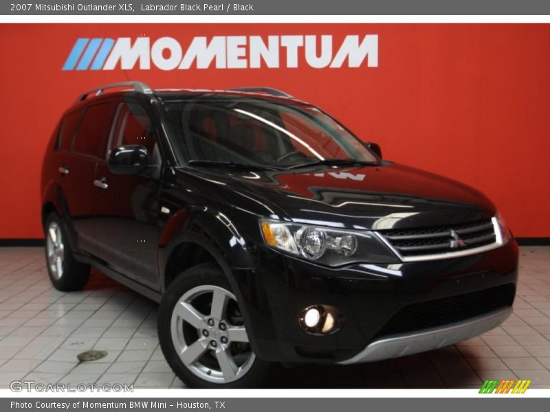 Labrador Black Pearl / Black 2007 Mitsubishi Outlander XLS