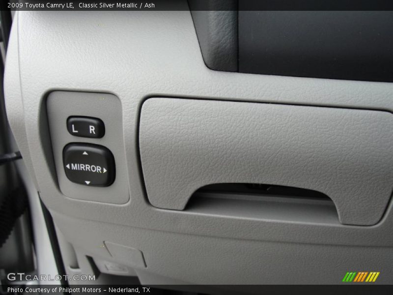 Classic Silver Metallic / Ash 2009 Toyota Camry LE