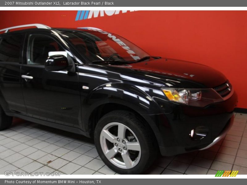 Labrador Black Pearl / Black 2007 Mitsubishi Outlander XLS