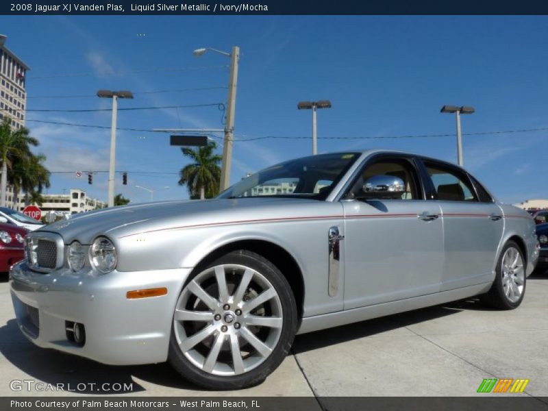 Liquid Silver Metallic / Ivory/Mocha 2008 Jaguar XJ Vanden Plas