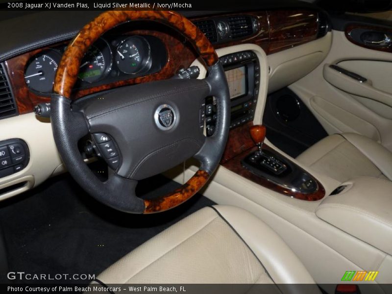 Ivory/Mocha Interior - 2008 XJ Vanden Plas 