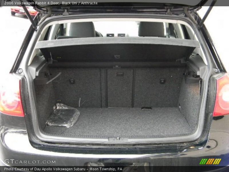 Black Uni / Anthracite 2006 Volkswagen Rabbit 4 Door
