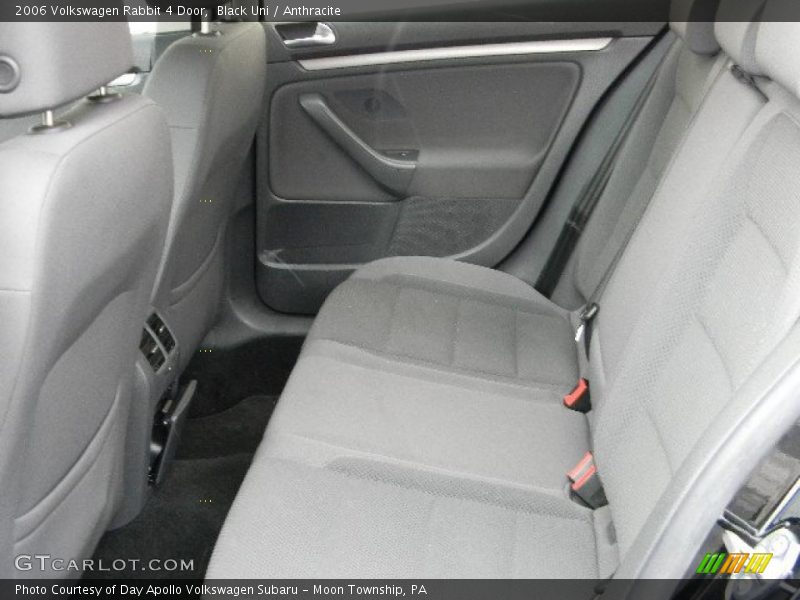 Black Uni / Anthracite 2006 Volkswagen Rabbit 4 Door