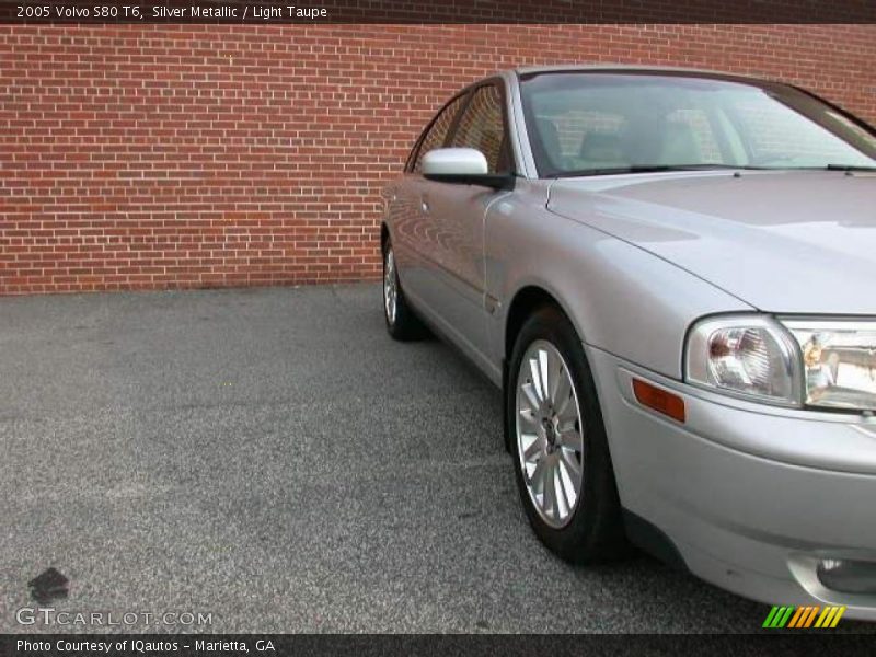 Silver Metallic / Light Taupe 2005 Volvo S80 T6