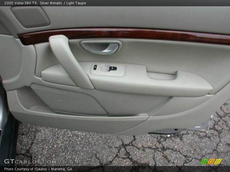 Silver Metallic / Light Taupe 2005 Volvo S80 T6