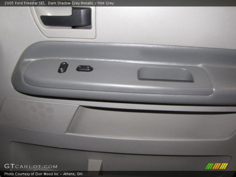 Dark Shadow Grey Metallic / Flint Grey 2005 Ford Freestar SES