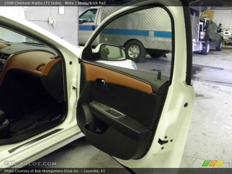 White / Ebony/Brick Red 2008 Chevrolet Malibu LTZ Sedan