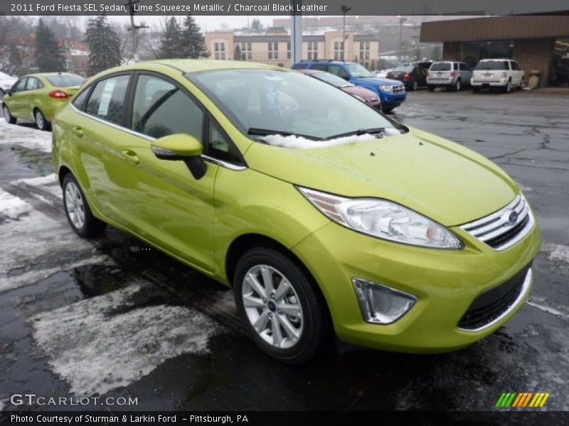 Front 3/4 View of 2011 Fiesta SEL Sedan