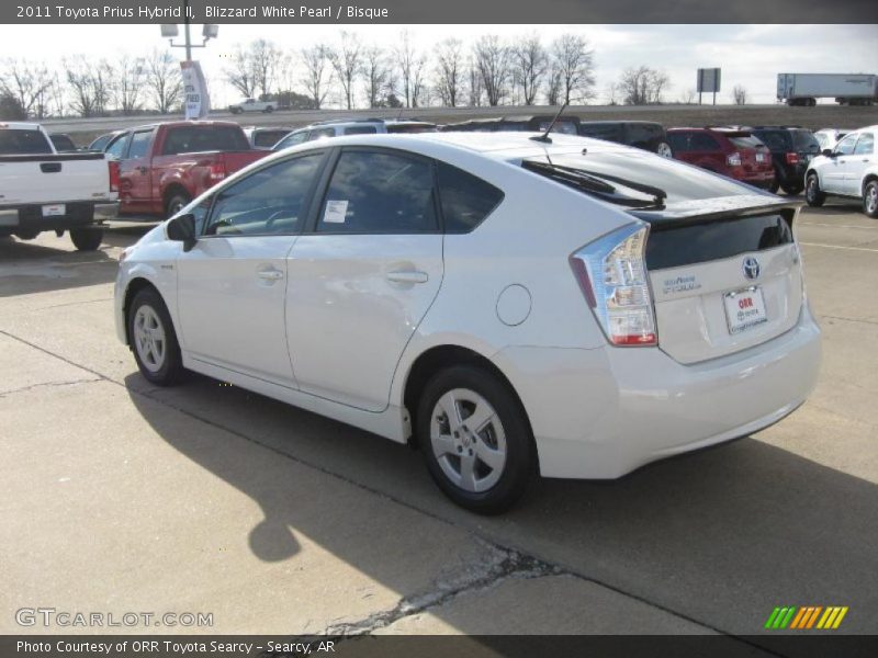 Blizzard White Pearl / Bisque 2011 Toyota Prius Hybrid II