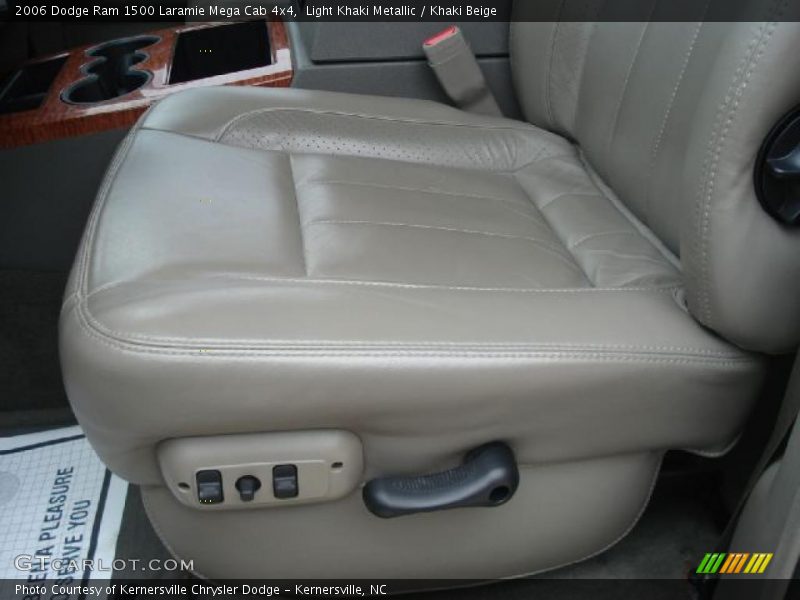 Light Khaki Metallic / Khaki Beige 2006 Dodge Ram 1500 Laramie Mega Cab 4x4