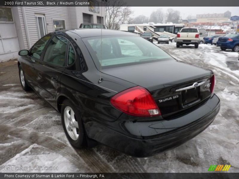 Black / Medium Graphite 2003 Ford Taurus SES